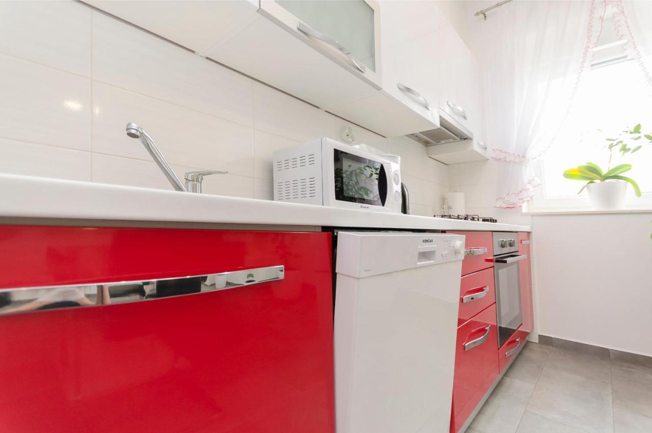 Apartment Luka Rupe Luaran gambar